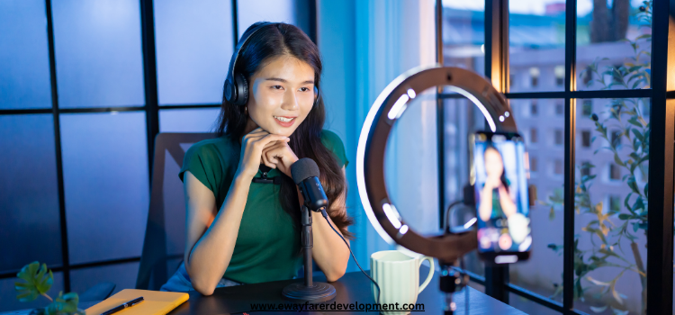 Content marketing strategy combining blogs and videos